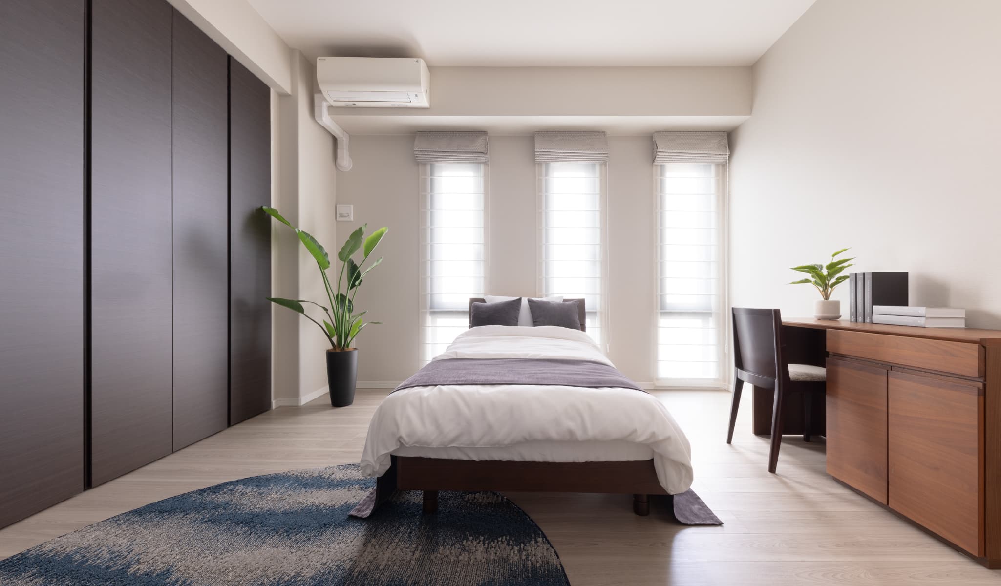 Bed Room 9.5j