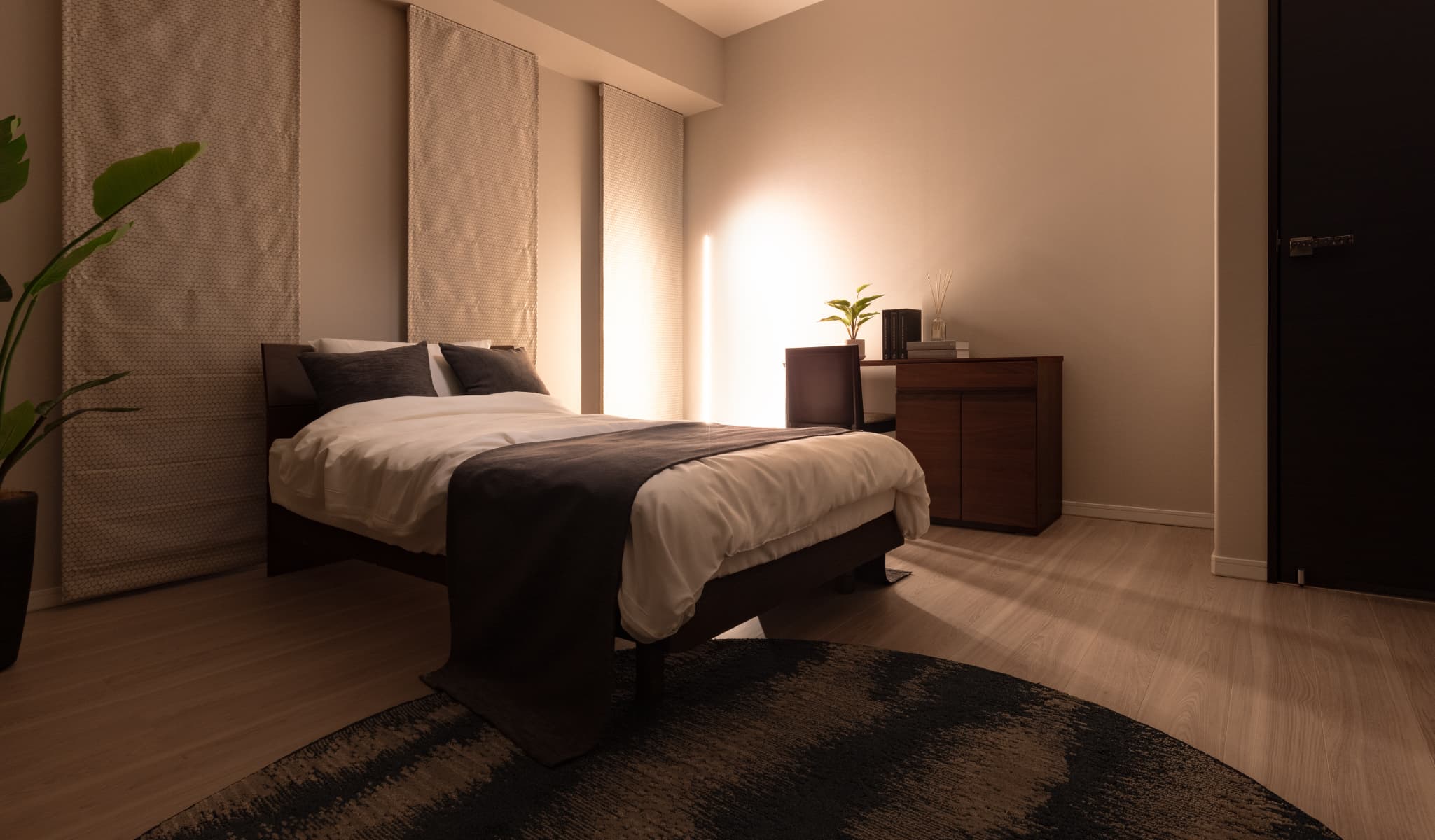 Bed Room 9.5j